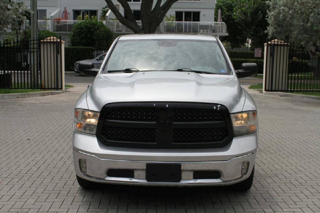 Photo 3 of this RAM 1500