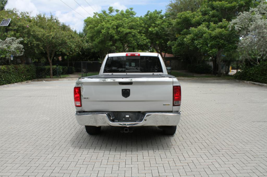 Photo 7 of this RAM 1500