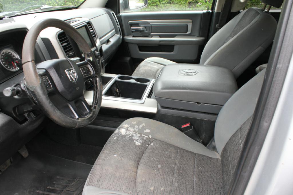 Photo 8 of this RAM 1500