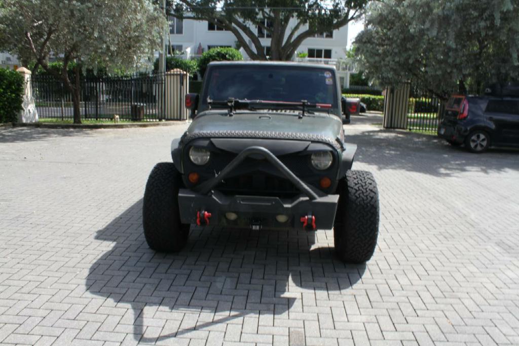 Photo 3 of this JEEP WRANGLER