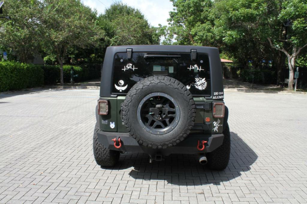 Photo 7 of this JEEP WRANGLER