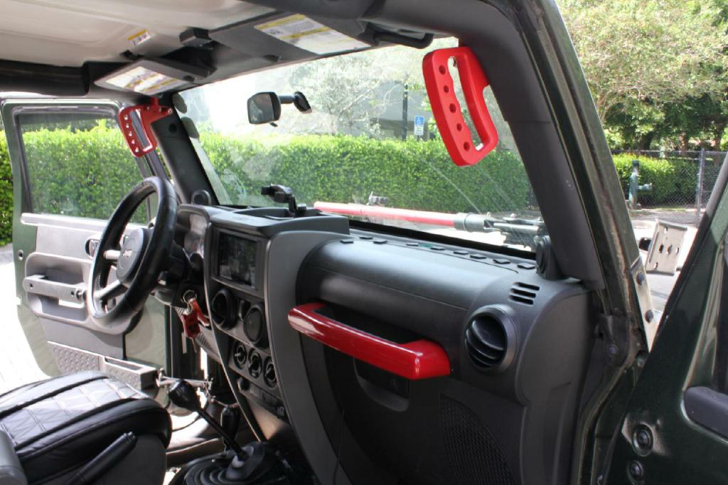Photo 14 of this JEEP WRANGLER