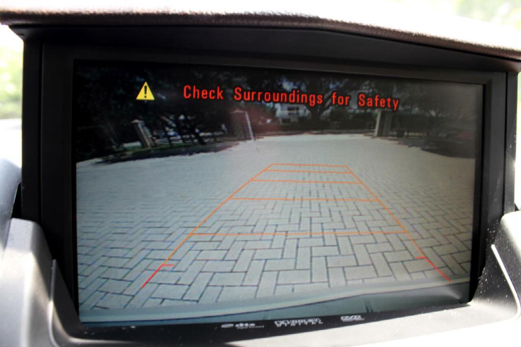 Photo 12 of this CADILLAC SRX