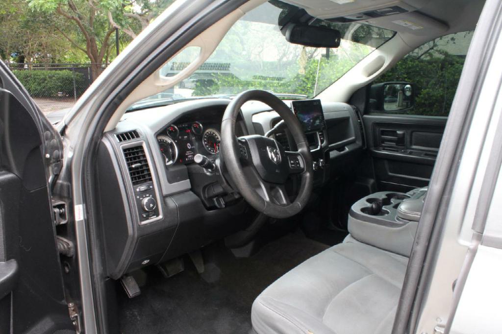 Photo 9 of this RAM 1500