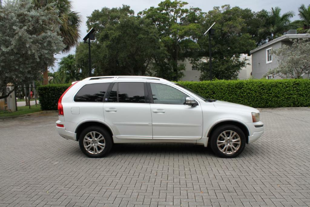 Photo 5 of this VOLVO XC90