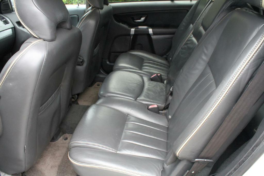 Photo 9 of this VOLVO XC90