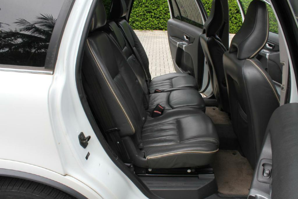 Photo 12 of this VOLVO XC90