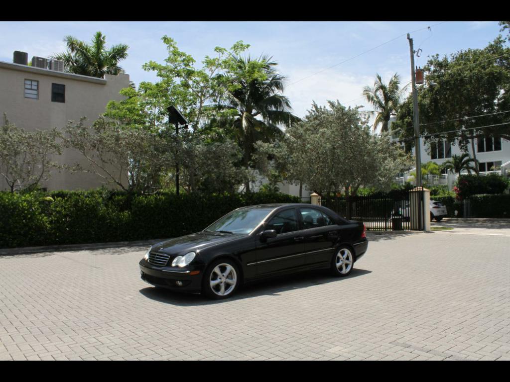 2006 MERCEDES-BENZ C-CLASS