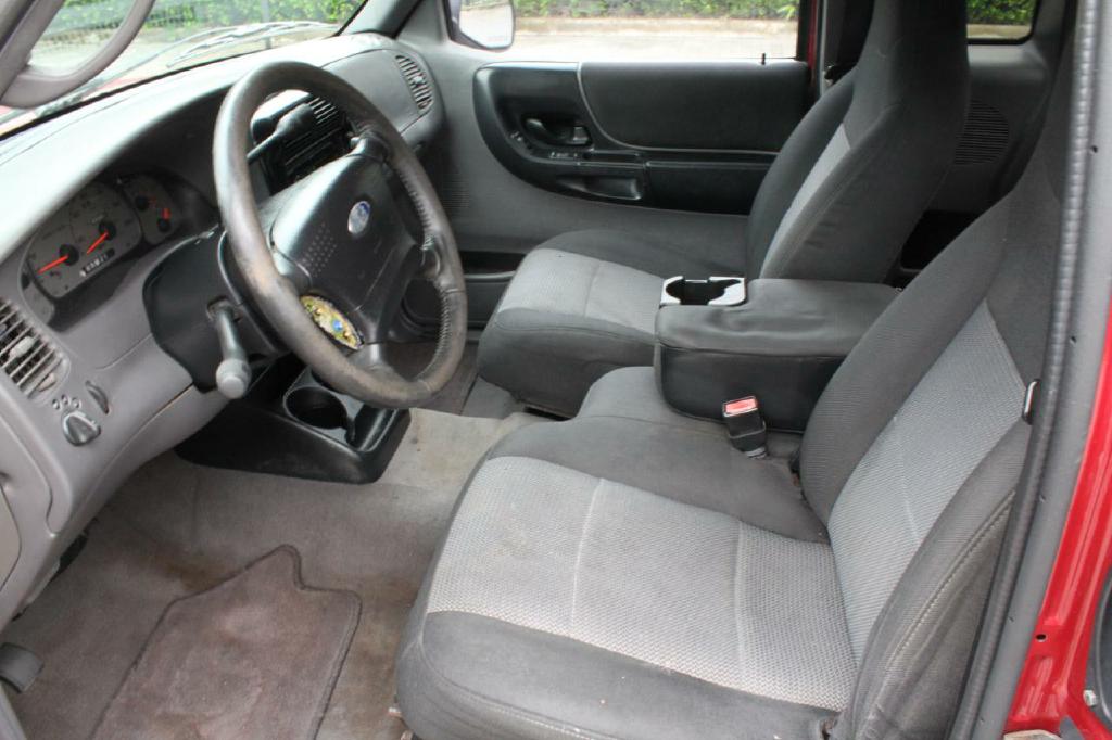Photo 9 of this FORD RANGER