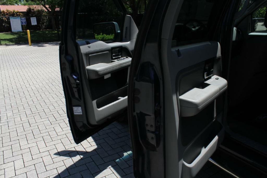 Photo 11 of this FORD F-150