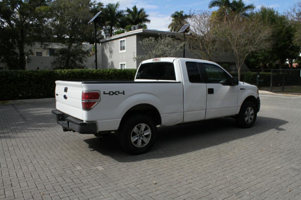 Photo 6 of this FORD F-150