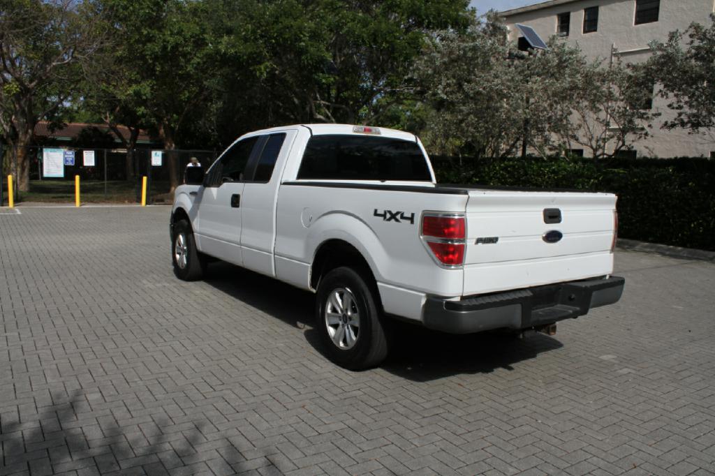 Photo 8 of this FORD F-150