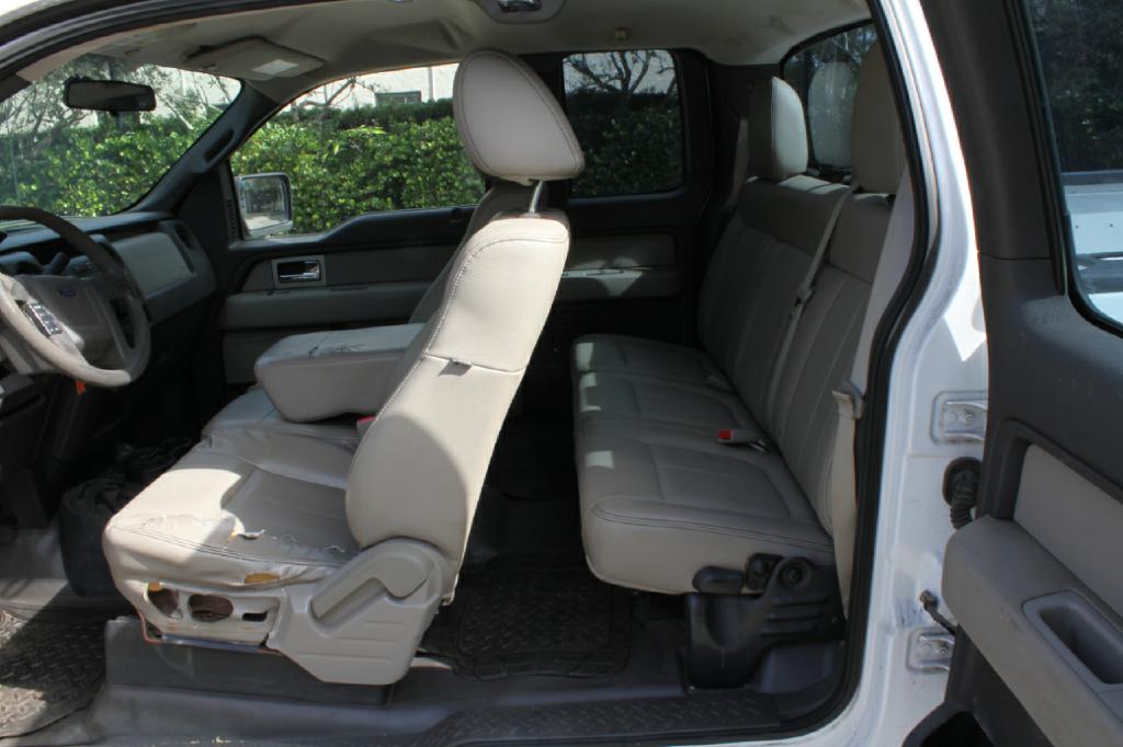 Photo 10 of this FORD F-150
