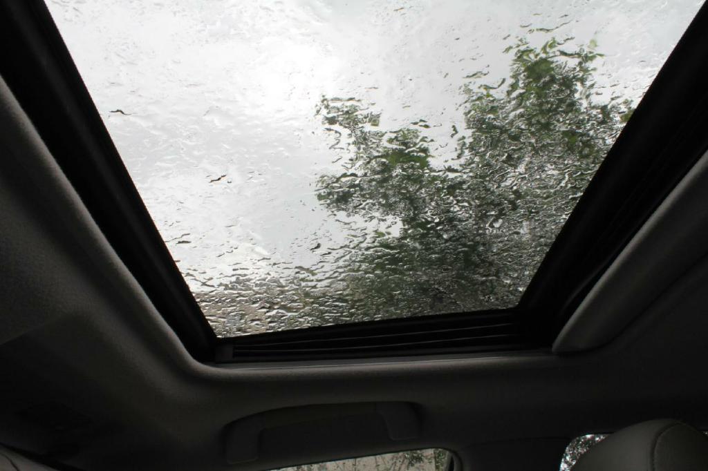Photo 16 of this TOYOTA CAMRY