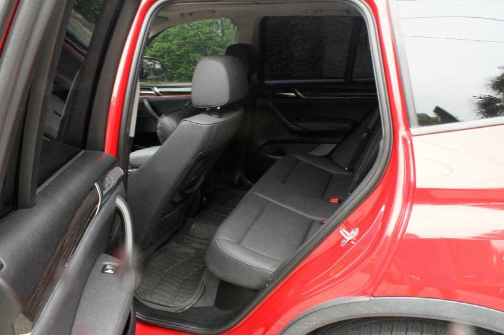 Photo 8 of this BMW X3