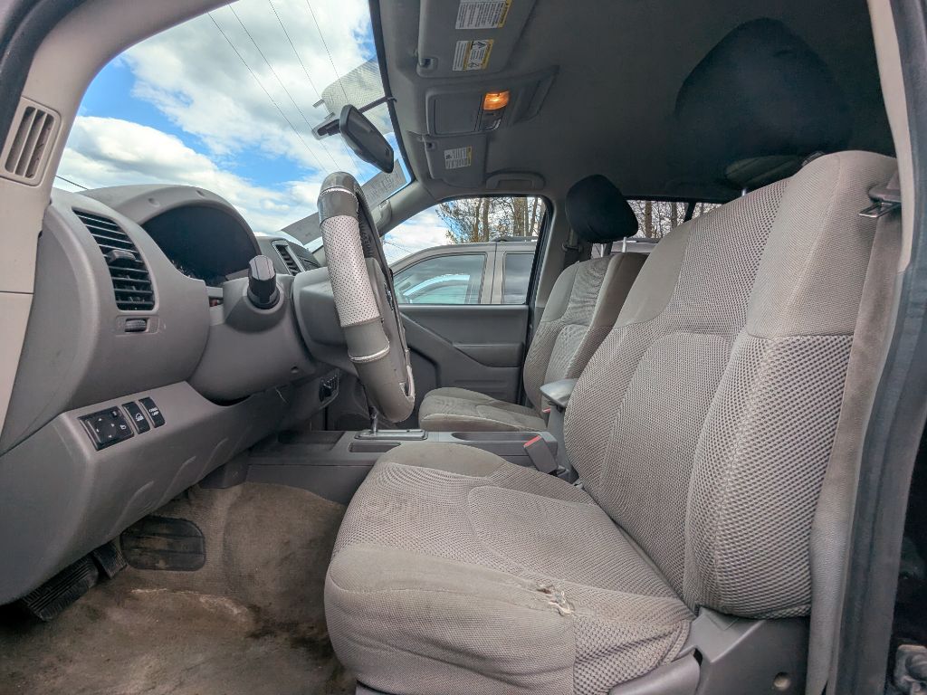Photo 9 of this NISSAN FRONTIER