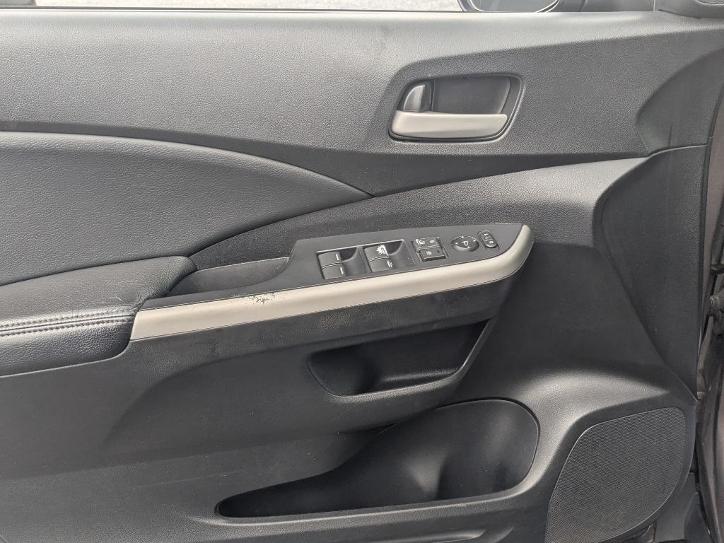 Photo 6 of this HONDA CR-V