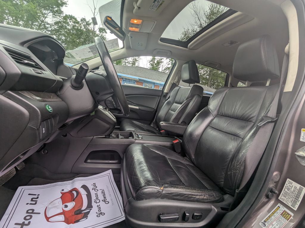 Photo 7 of this HONDA CR-V