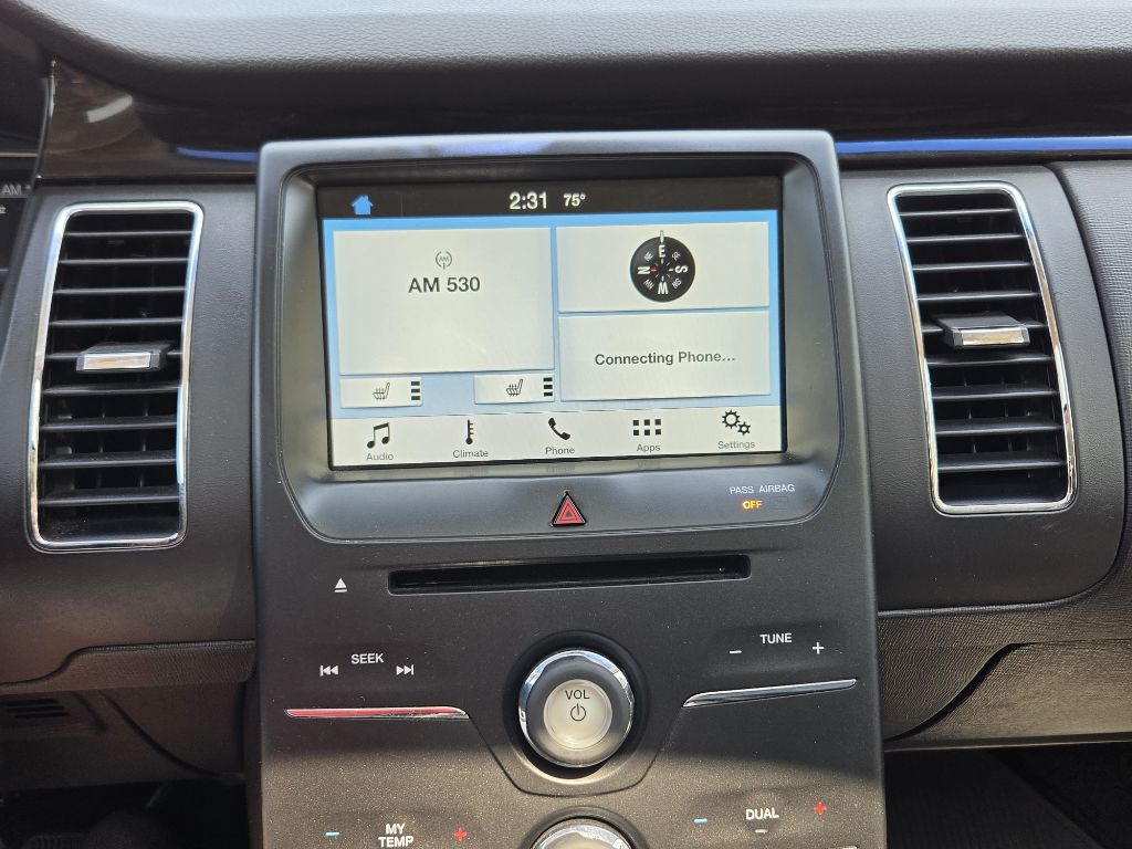 Photo 14 of this FORD FLEX