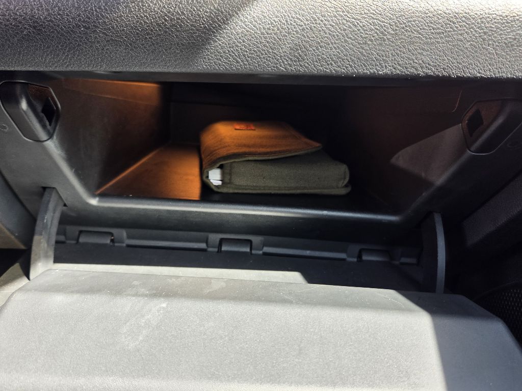 Photo 14 of this JEEP CHEROKEE