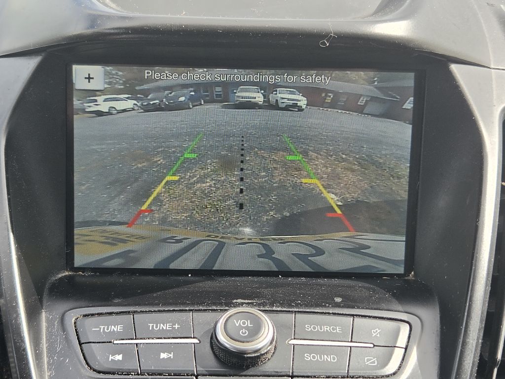 Photo 11 of this FORD ESCAPE