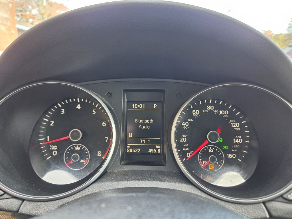 Photo 9 of this VOLKSWAGEN JETTA