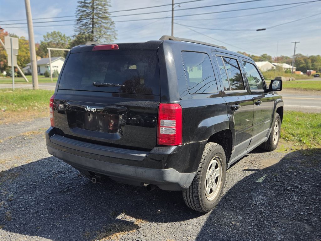 Photo 4 of this JEEP PATRIOT
