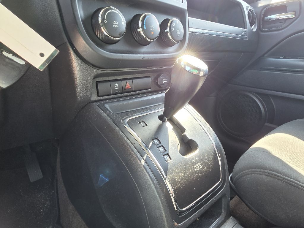 Photo 12 of this JEEP PATRIOT