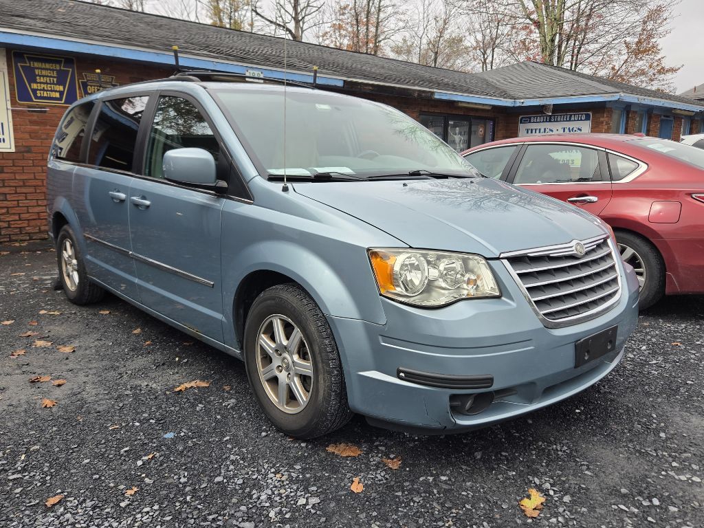 2010 CHRYSLER TOWN & COUNTRY