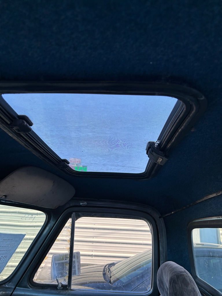Photo 19 of this FORD F-100
