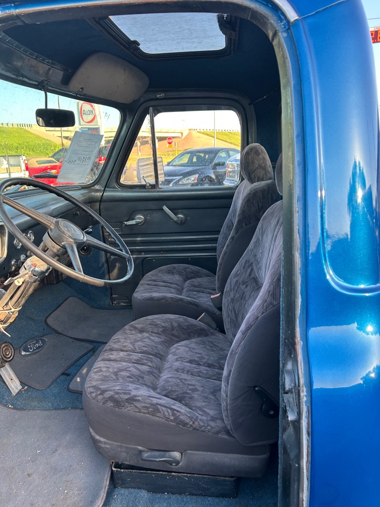 Photo 6 of this FORD F-100