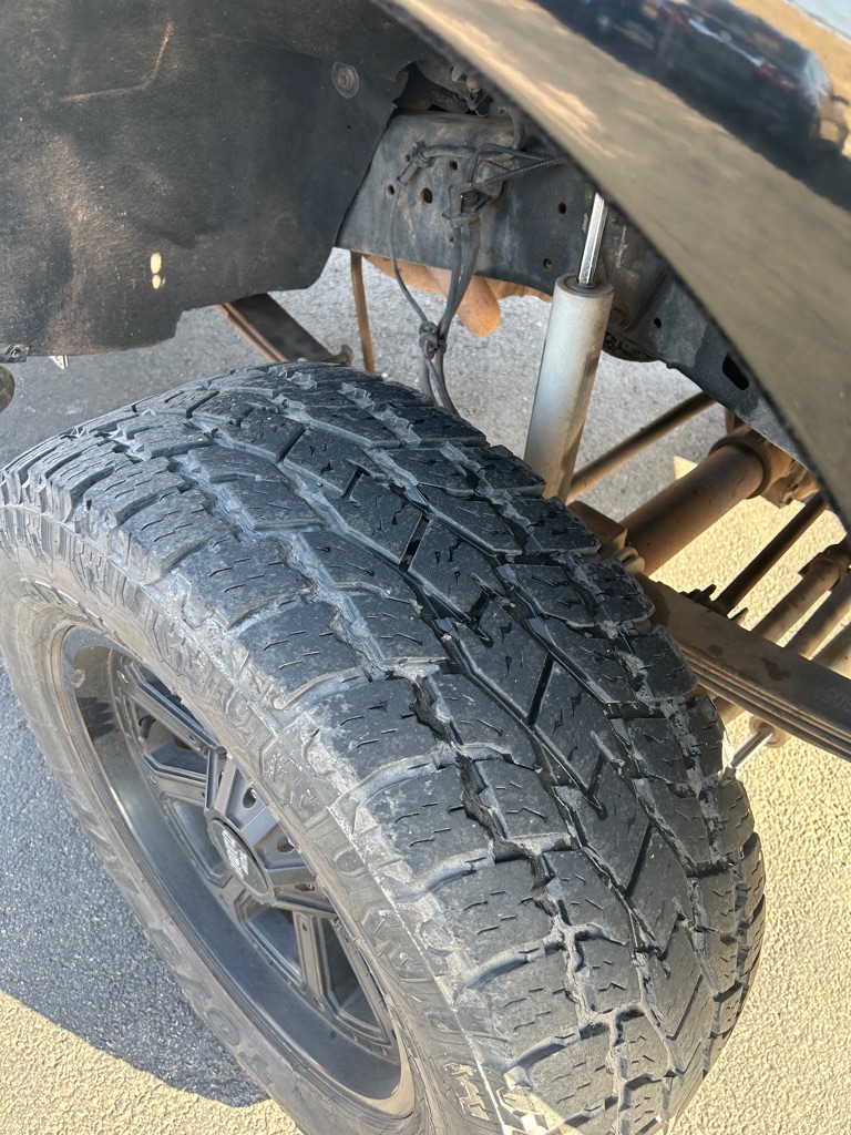 Photo 18 of this FORD EXCURSION