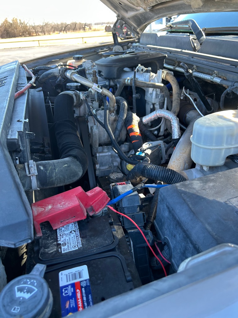 Photo 13 of this CHEVROLET SILVERADO 2500