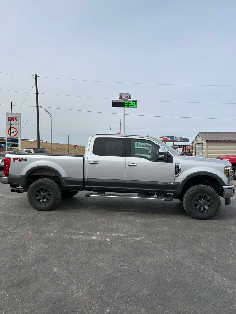 Photo 3 of this FORD F250