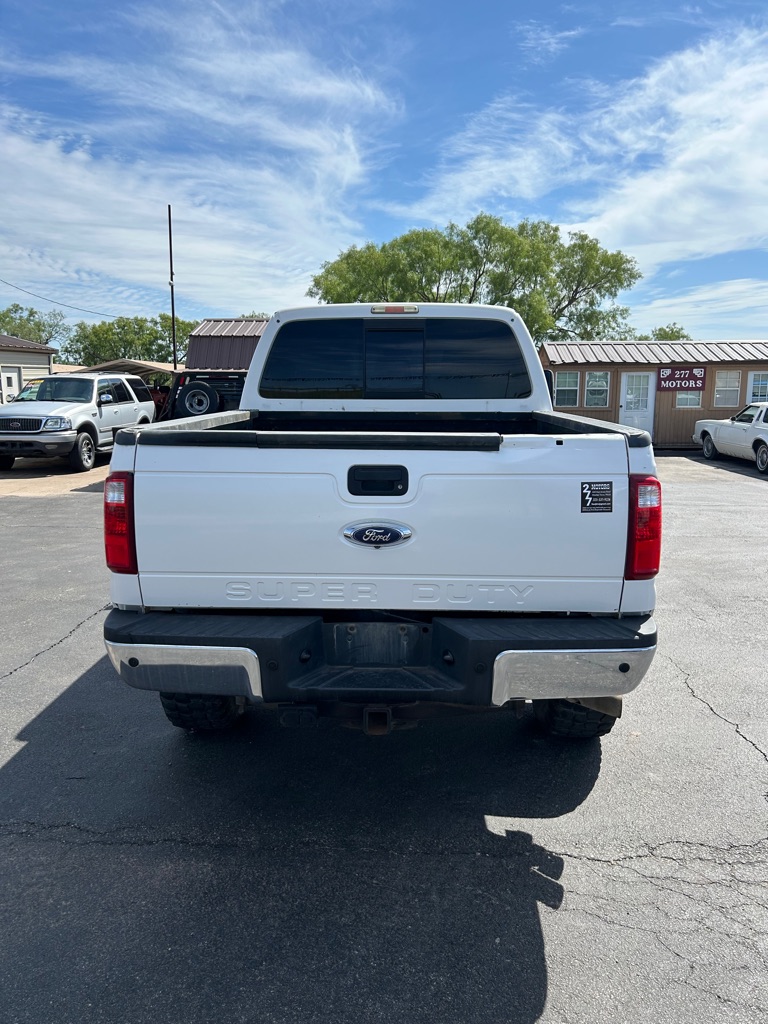 Photo 4 of this FORD F250