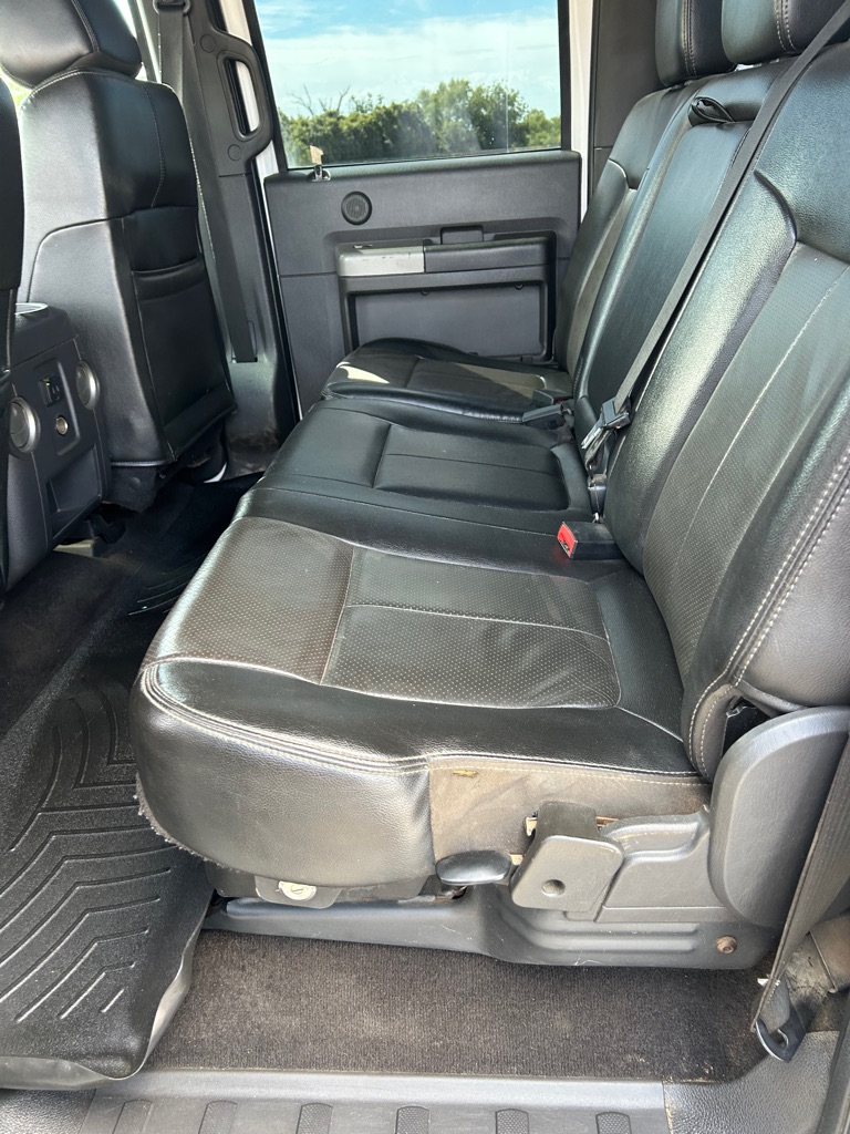 Photo 8 of this FORD F250