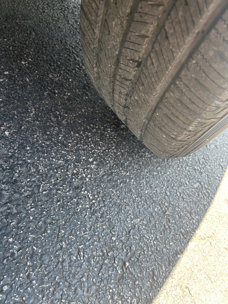 Photo 18 of this FORD EXPLORER