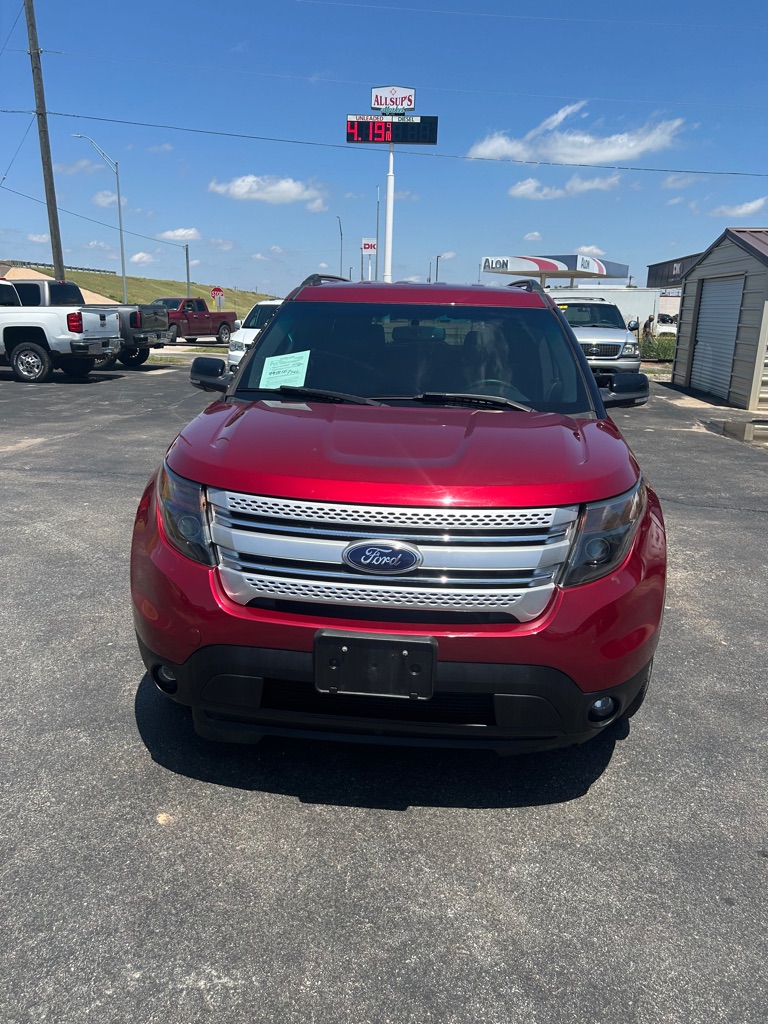 Photo 2 of this FORD EXPLORER