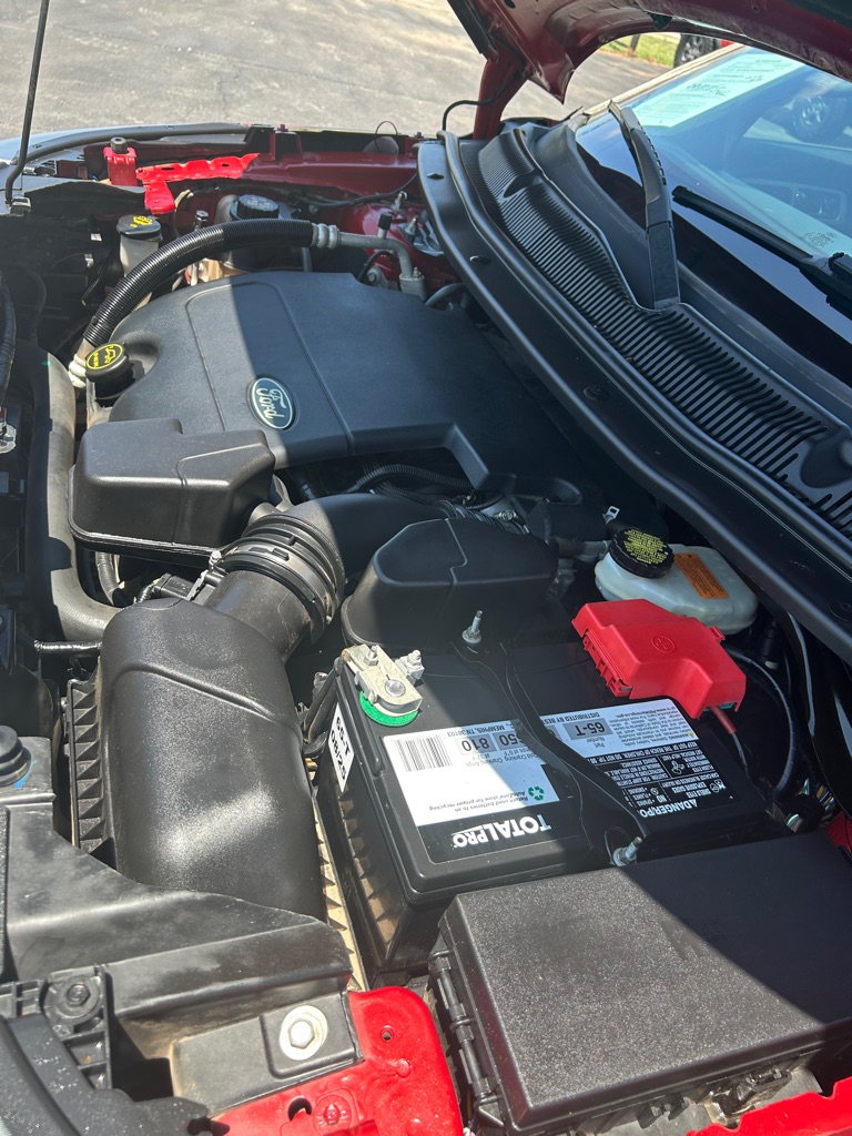 Photo 15 of this FORD EXPLORER