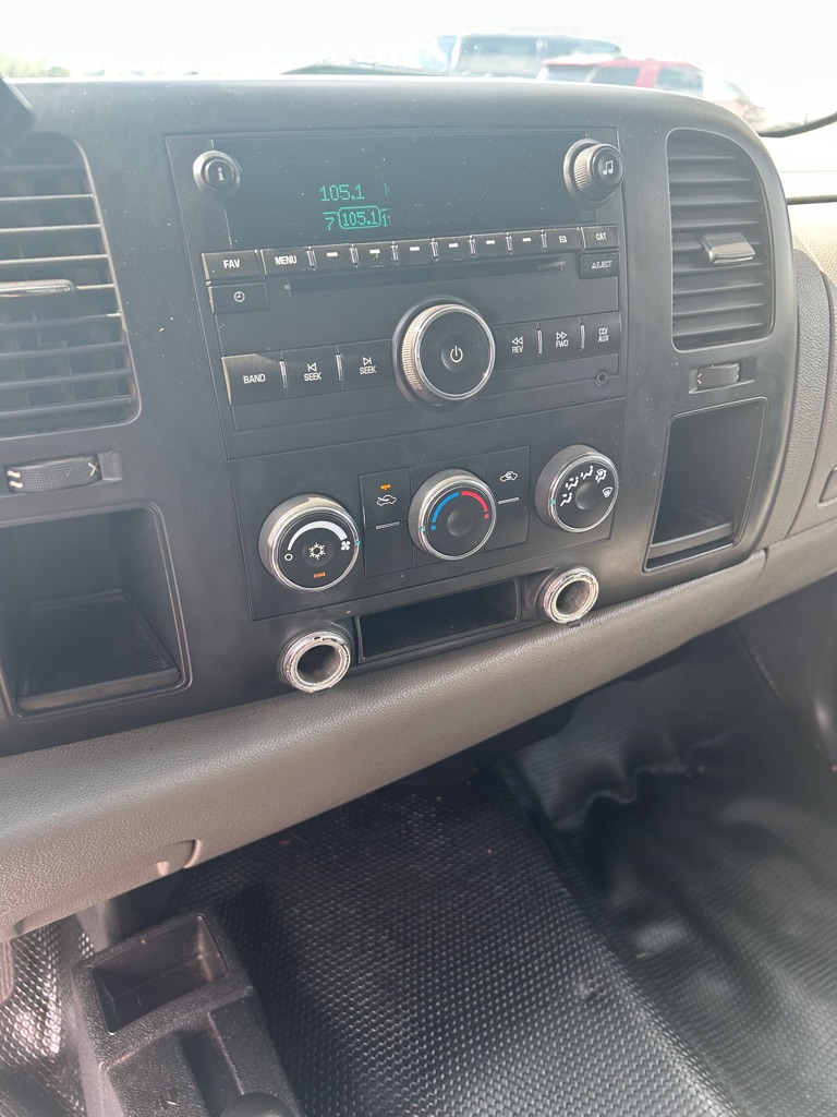 Photo 9 of this CHEVROLET SILVERADO 3500