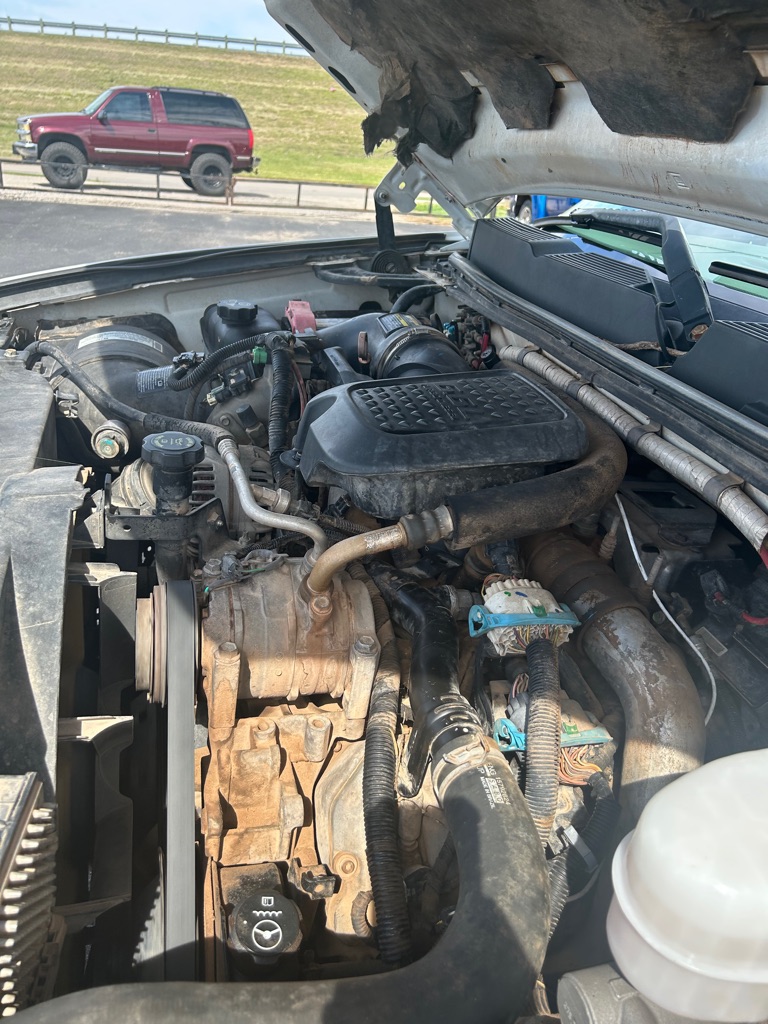 Photo 12 of this CHEVROLET SILVERADO 3500