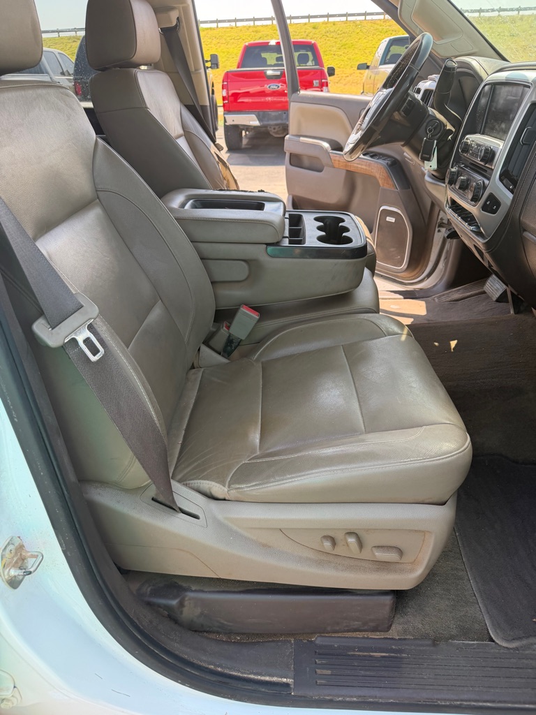 Photo 13 of this GMC SIERRA