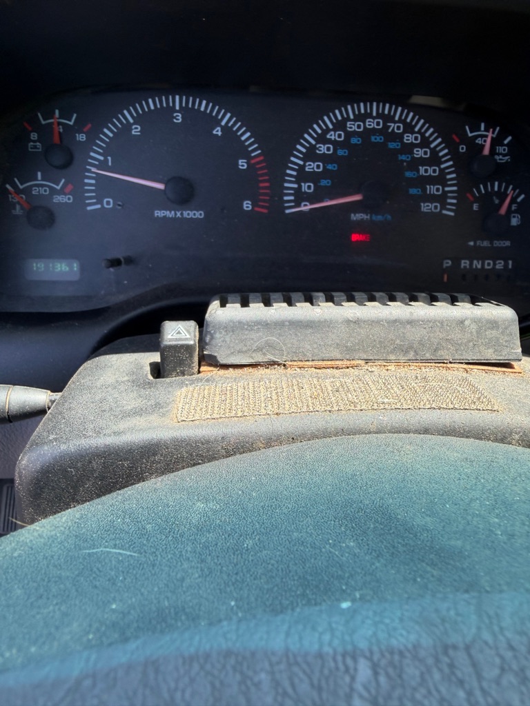 Photo 8 of this DODGE RAM 1500