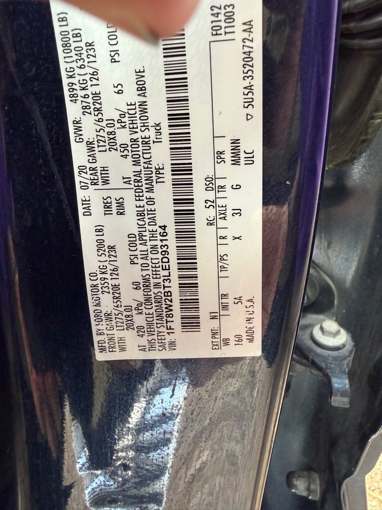 Photo 40 of this FORD F250