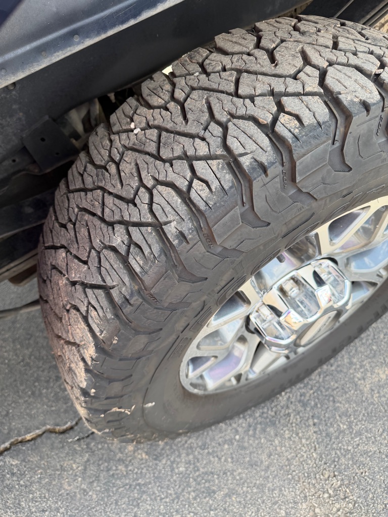 Photo 37 of this FORD F250