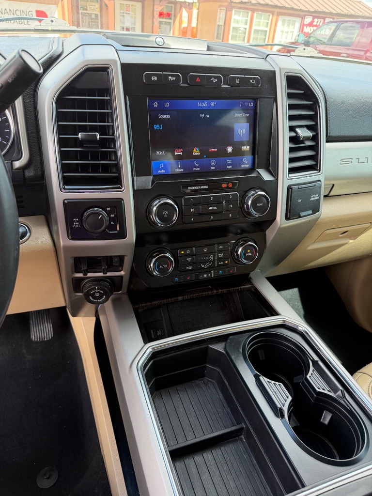 Photo 13 of this FORD F250