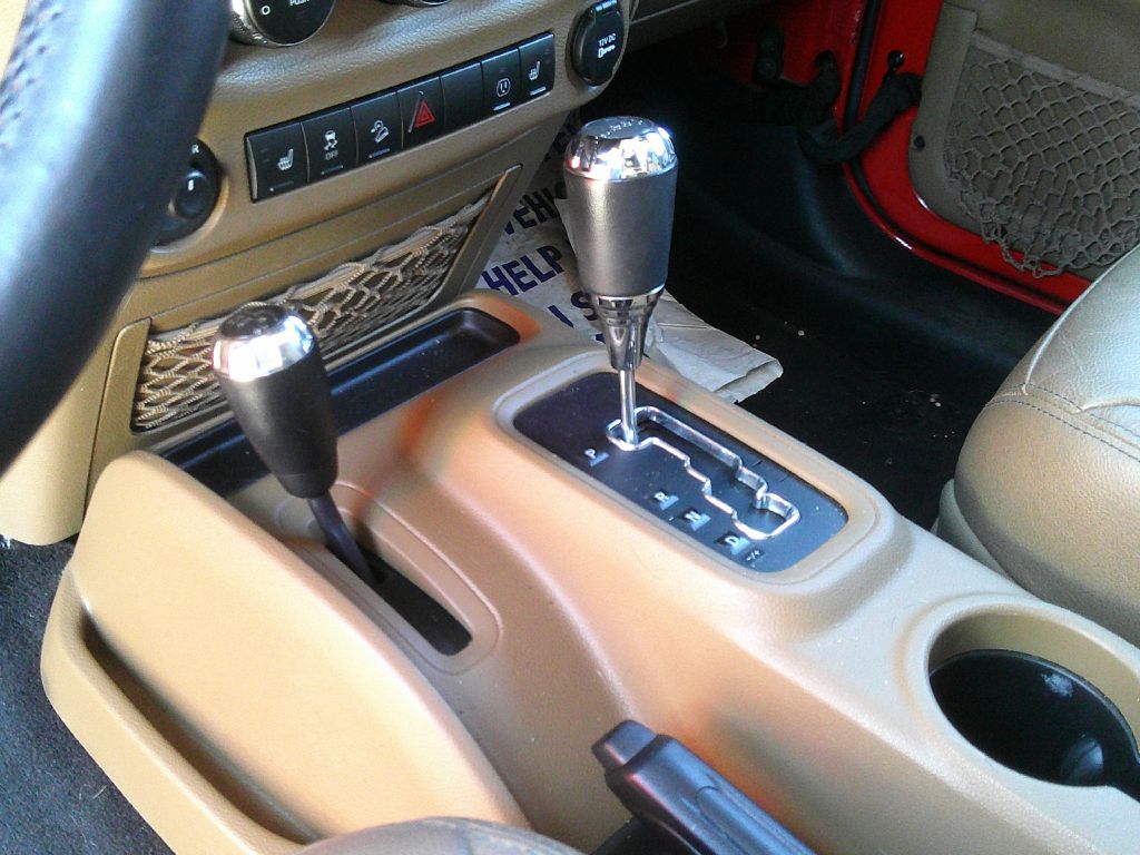 Photo 10 of this JEEP WRANGLER UNLIMI