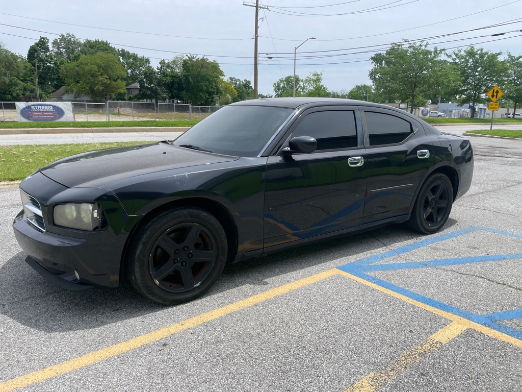 Photo 4 of this DODGE CHARGER