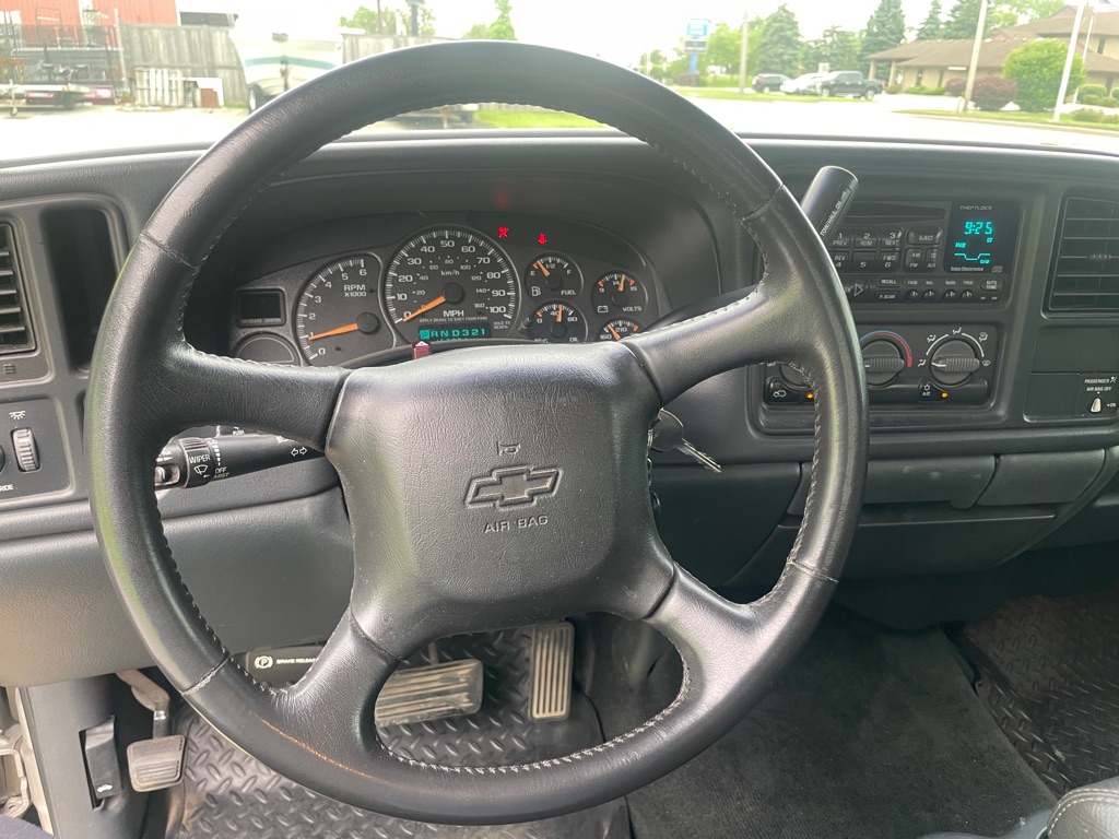 Photo 9 of this CHEVROLET SILVERADO 1500