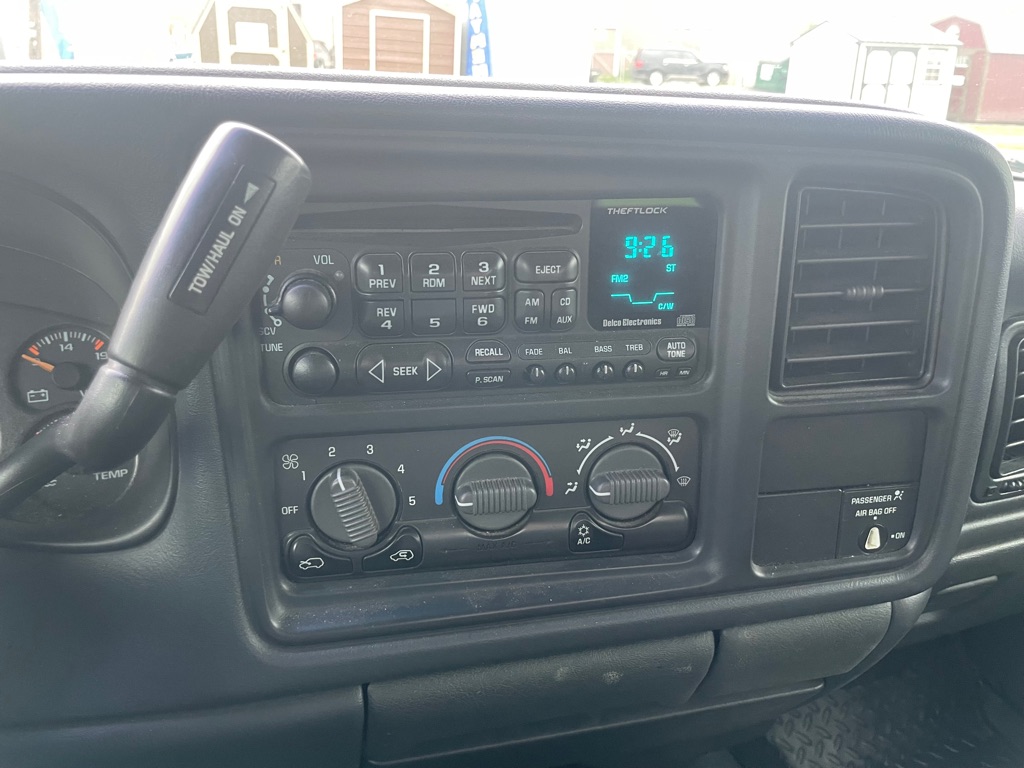 Photo 12 of this CHEVROLET SILVERADO 1500